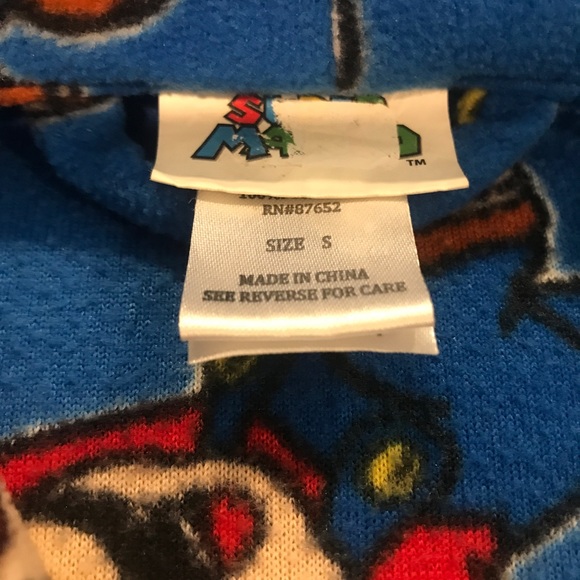Nintendo Super Mario Bros Bathrobe size Small - Picture 3 of 7